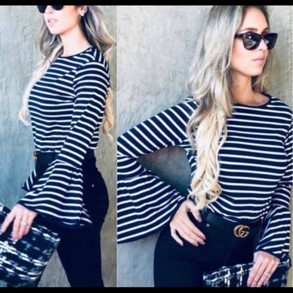 ♥️ 2 left Navy with white stripes and bell sleeves - Picture 3 of 6